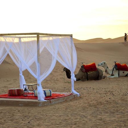 Merzouga Luxury Traditional Camp ภายนอก รูปภาพ