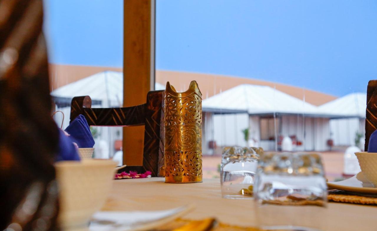 Merzouga Luxury Traditional Camp ภายนอก รูปภาพ