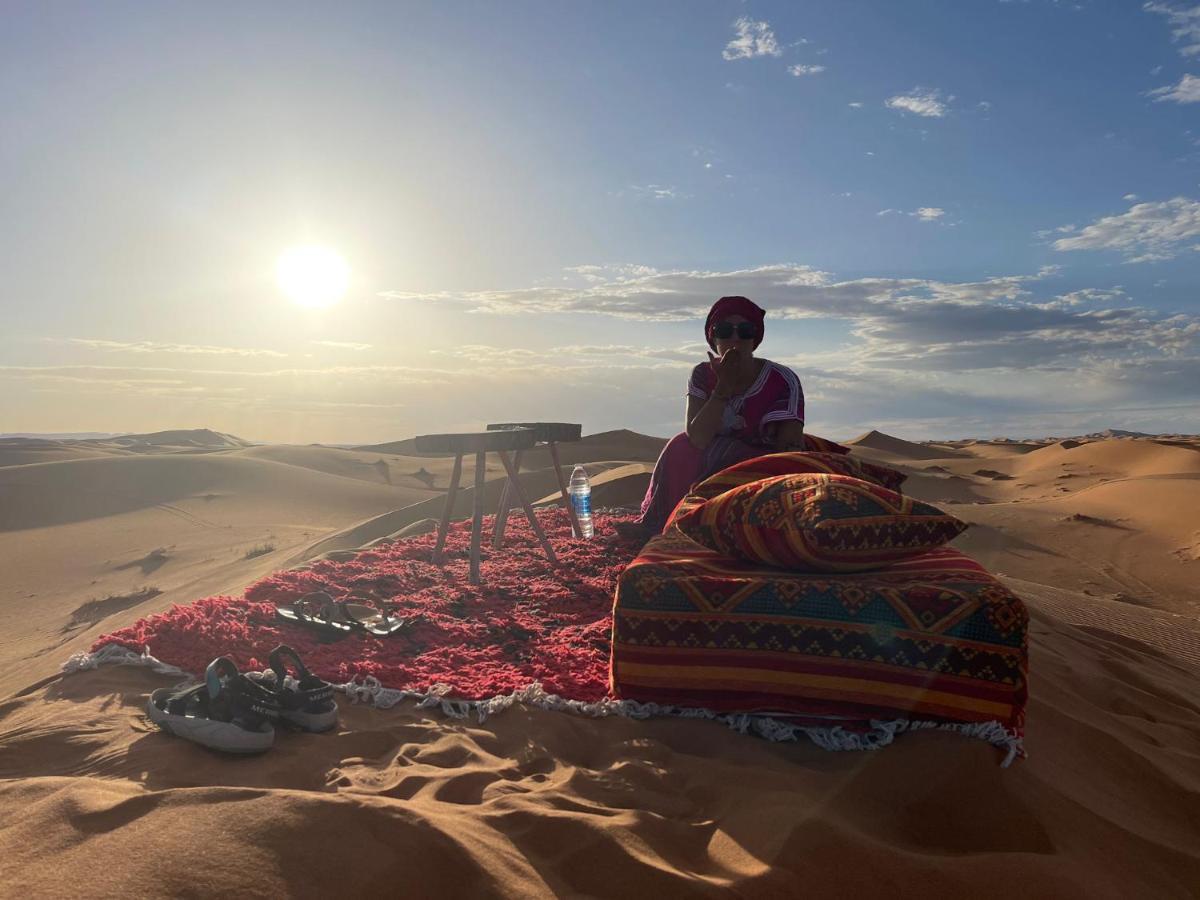 Merzouga Luxury Traditional Camp ภายนอก รูปภาพ