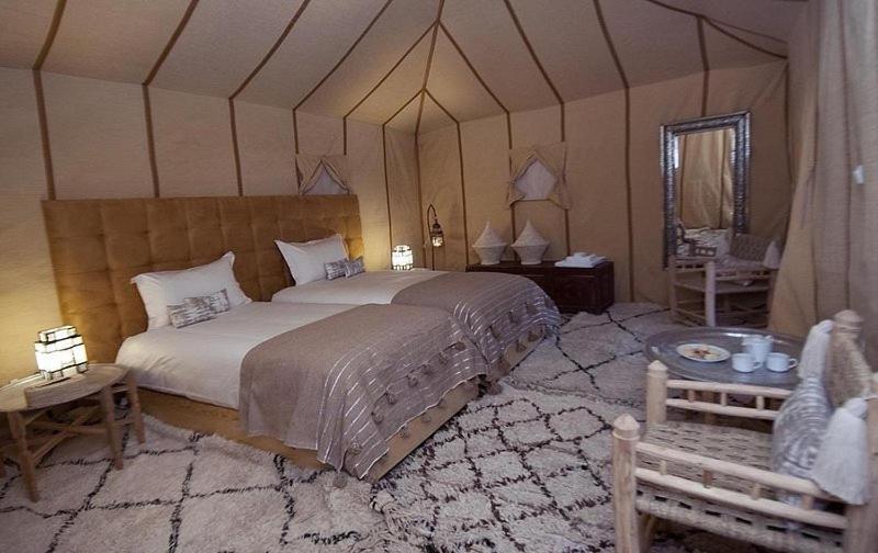 Merzouga Luxury Traditional Camp ภายนอก รูปภาพ