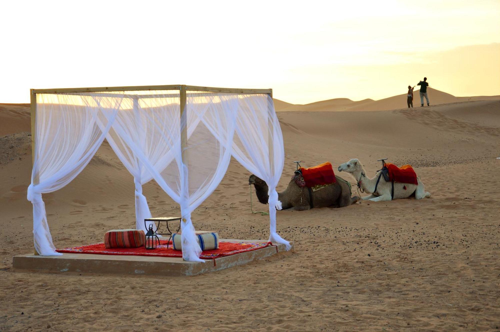 Merzouga Luxury Traditional Camp ภายนอก รูปภาพ