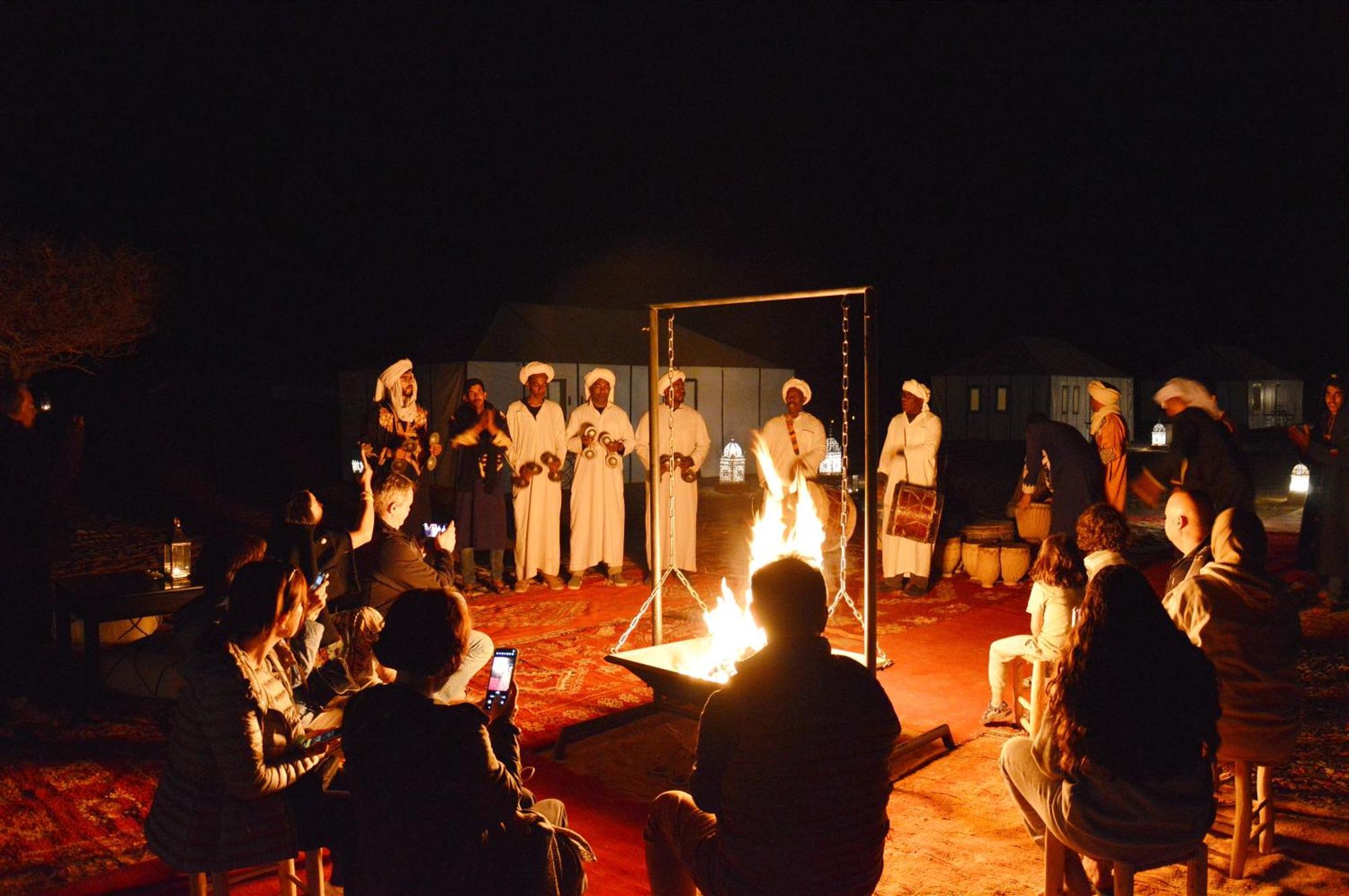 Merzouga Luxury Traditional Camp ภายนอก รูปภาพ