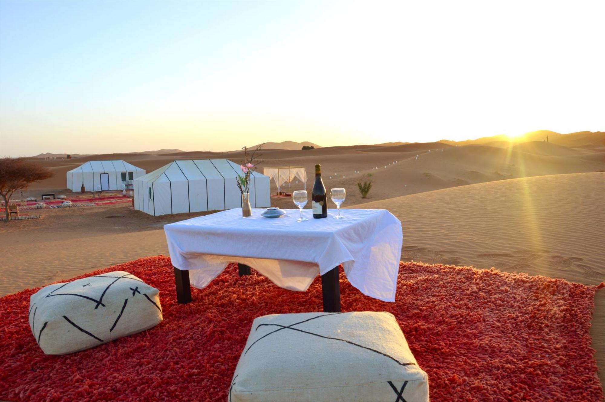 Merzouga Luxury Traditional Camp ภายนอก รูปภาพ