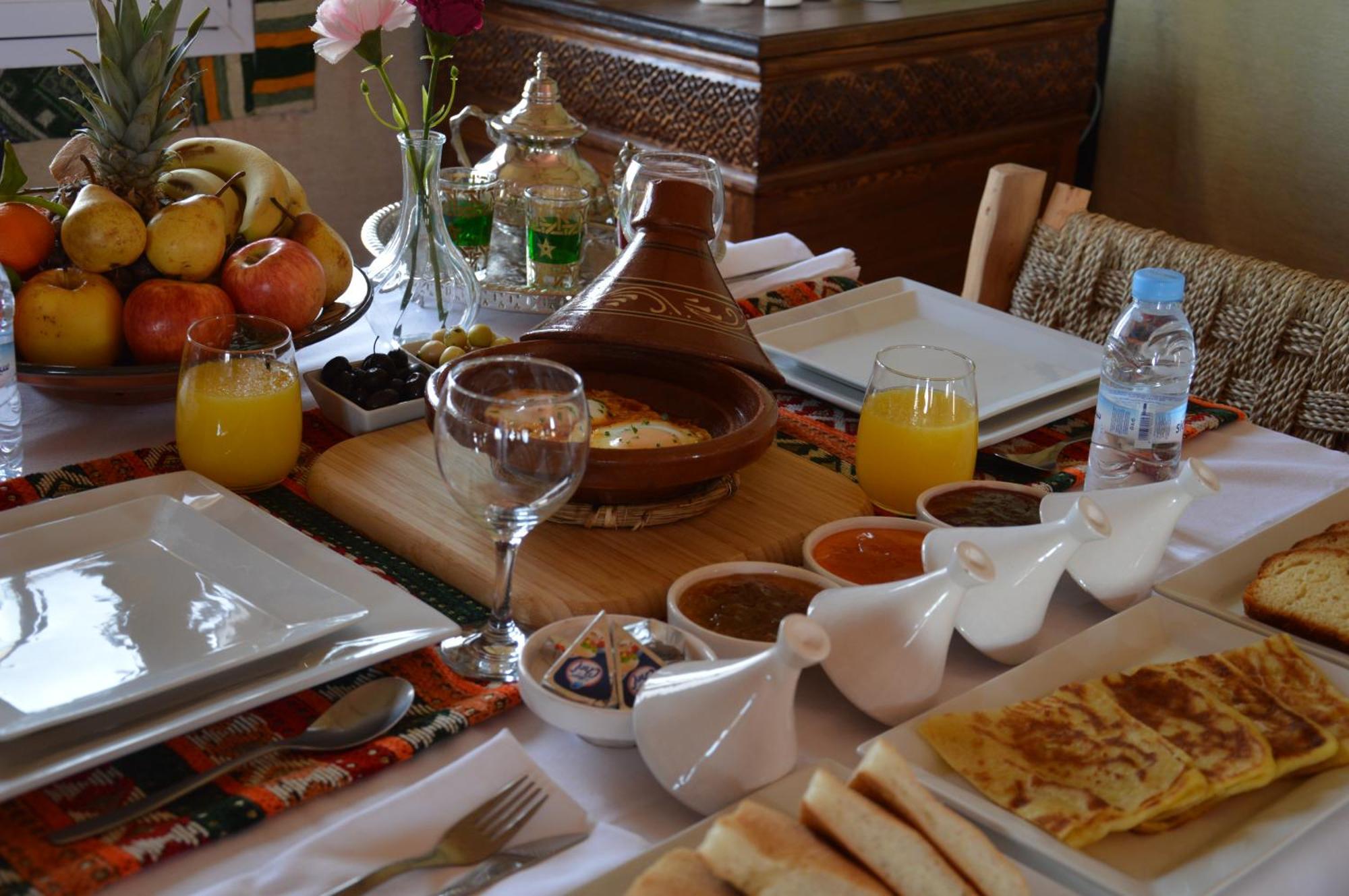 Merzouga Luxury Traditional Camp ภายนอก รูปภาพ